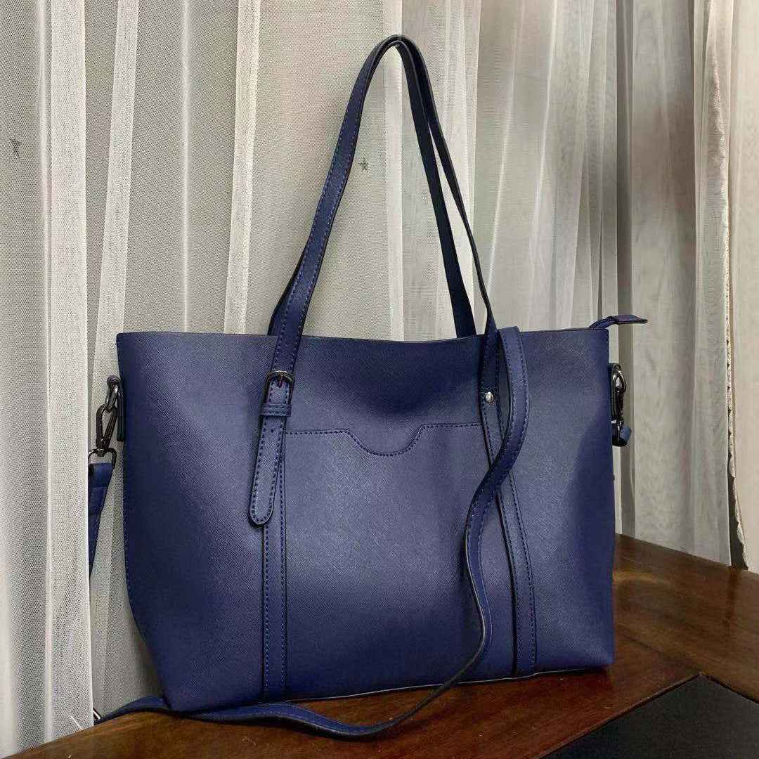 Loria - Vintage Shoulder Bag