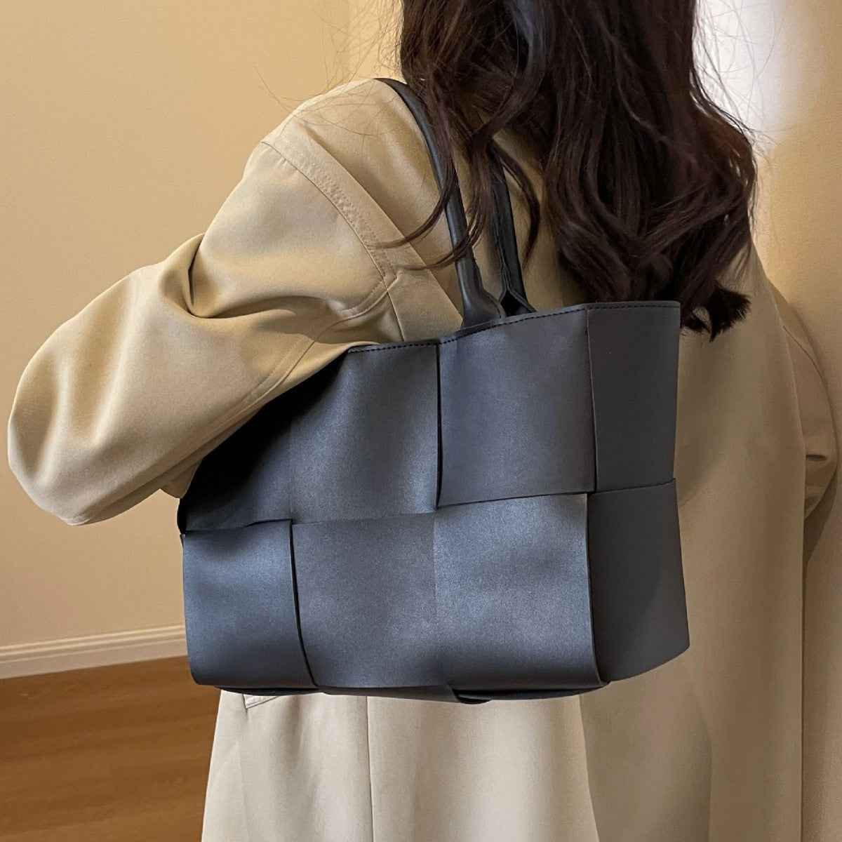Agathi | Leather bag