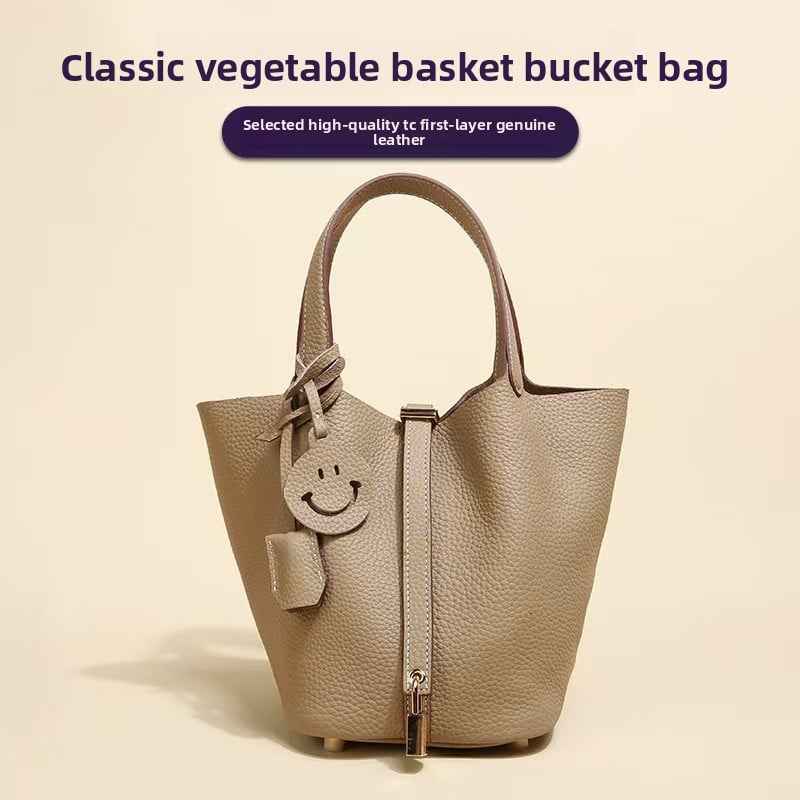 Clara | Leather Smile Bag