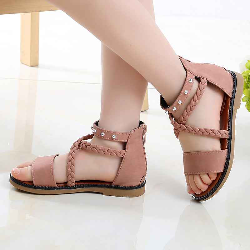 Deliana | Sophisticated Flat Sandals