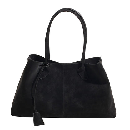 Mara Tote | Stylish companion for work & leisure