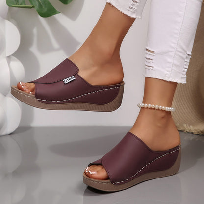 Ella | Slip-On Sandals