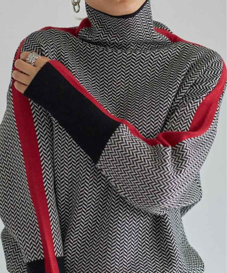 MILA | CHIC HIGH-NECK PATTERNED SWEATER