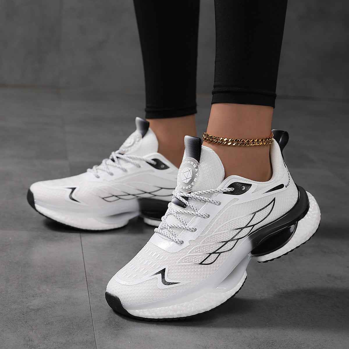 Avalance | Messa Orthopedic Sneakers