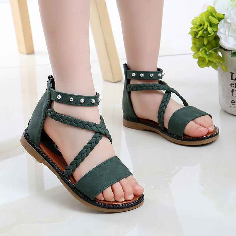 Deliana | Sophisticated Flat Sandals