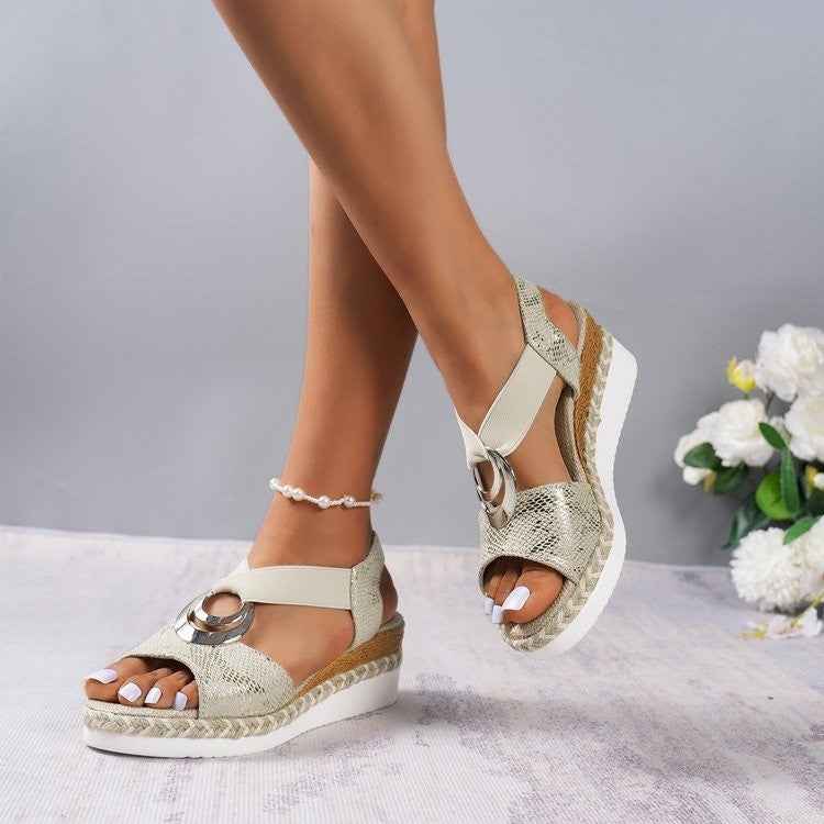 Havelin? | Elegant Buckle Wedge Sandals