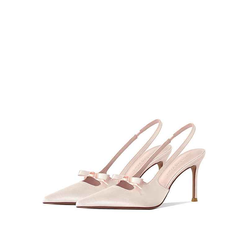 Pointed Toe Kitten Heel