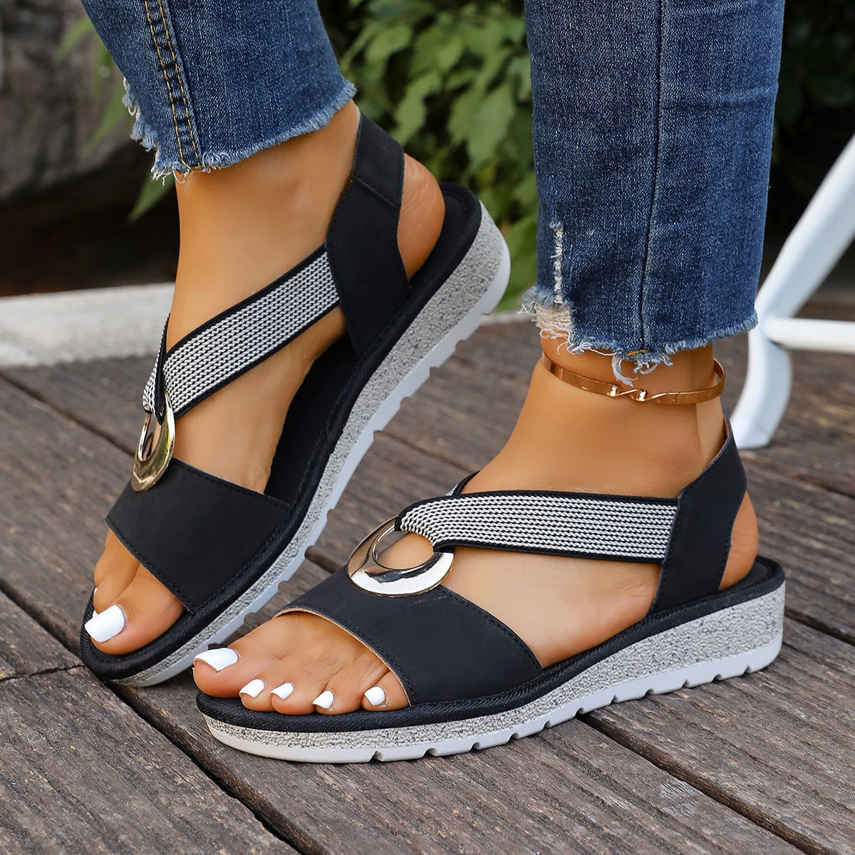 Capri | Buckle Sandals