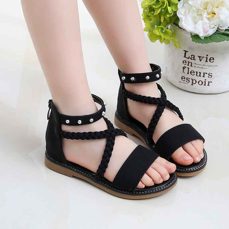 Deliana | Sophisticated Flat Sandals