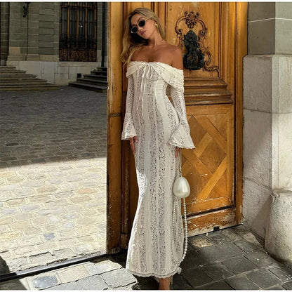Isome | Off Shoulder Fitted Silhouette Maxi Dress